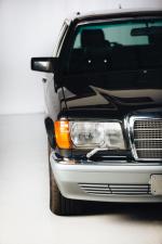 Mercedes-Benz 560 ТEL by Caro International 1990 года